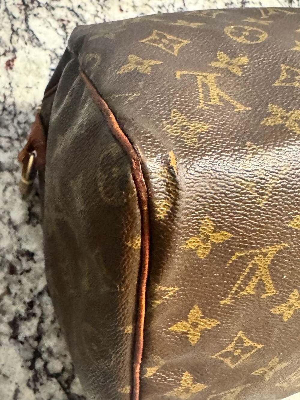 Louis Vuitton Speedy 30 Monogram Handbag Authentic w/ Legit App COA Charm - Picture 4 of 16